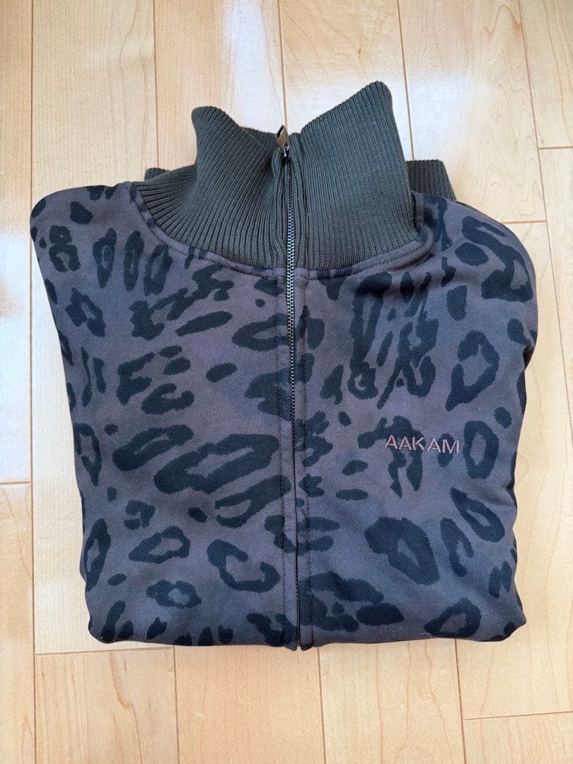 ジャケット・アウター AAKAM Leopard Logo Track Jacket