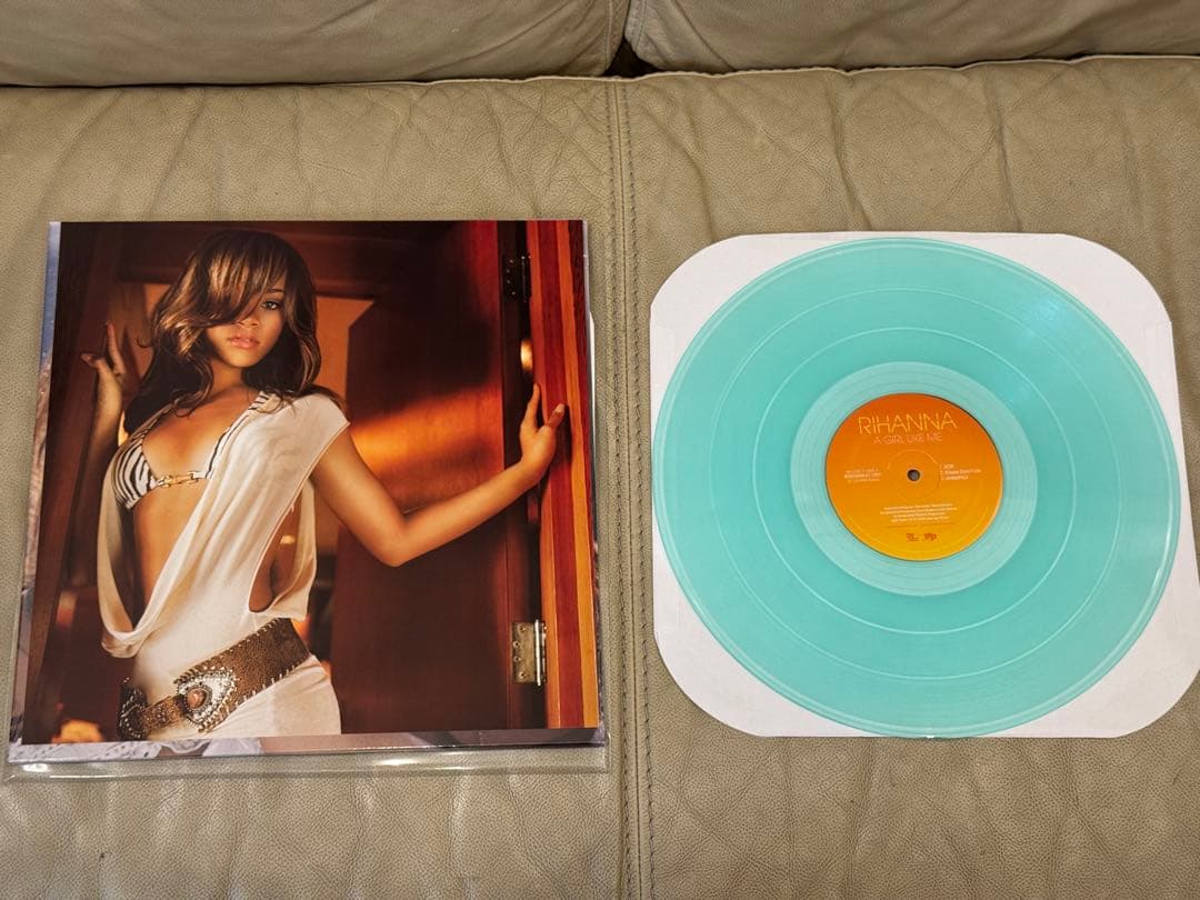 Rihanna LP Color Vinyl 1st〜4thアルバム 4枚セット