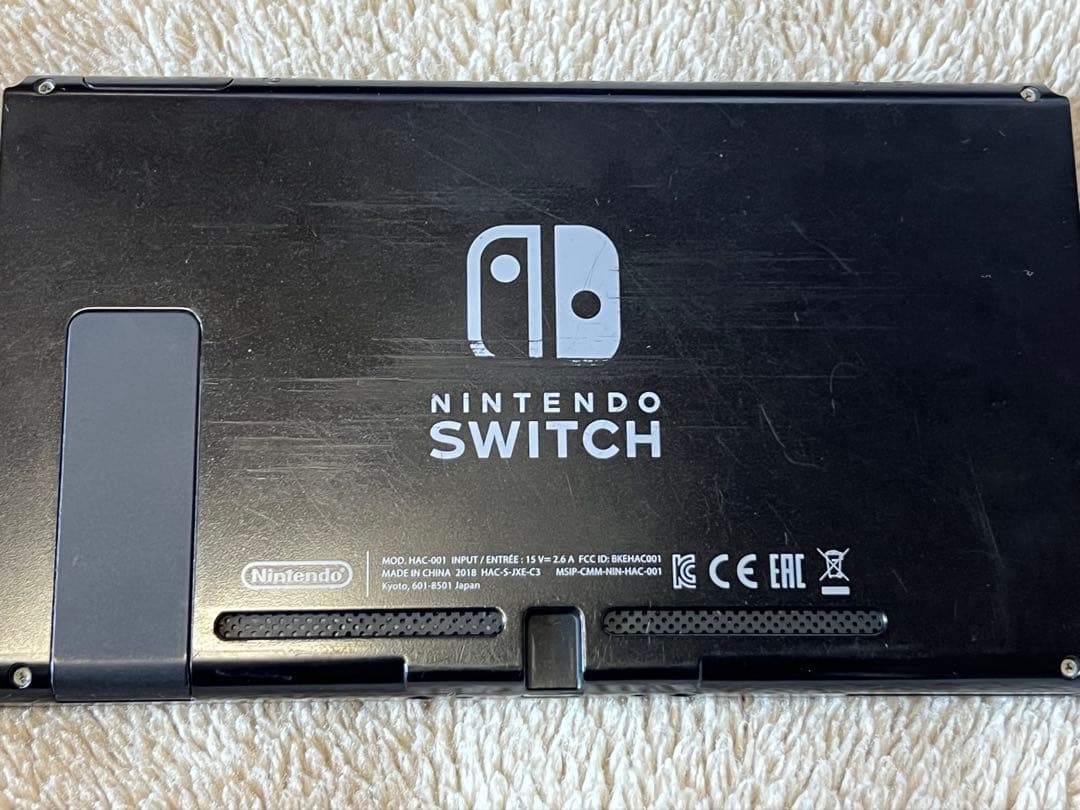 Nintendo Switch 2018年製　本体のみ