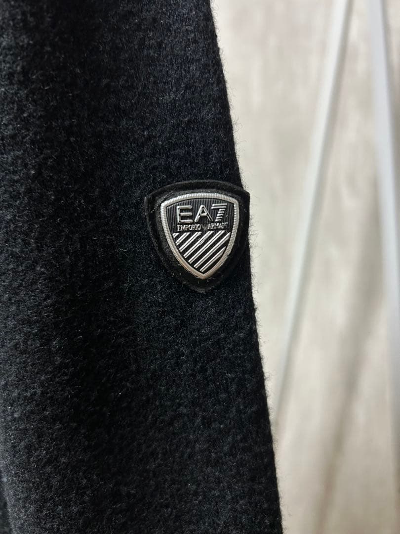 EA7 Emporio Armani ブラックフルジップジャケット