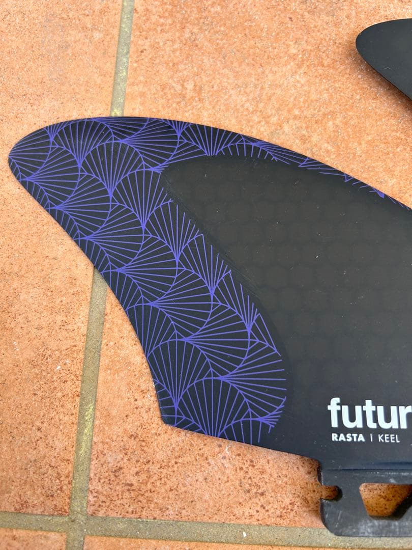 値下げ！FUTURE RASTA KEEL ラスタ キール ツイン フィン