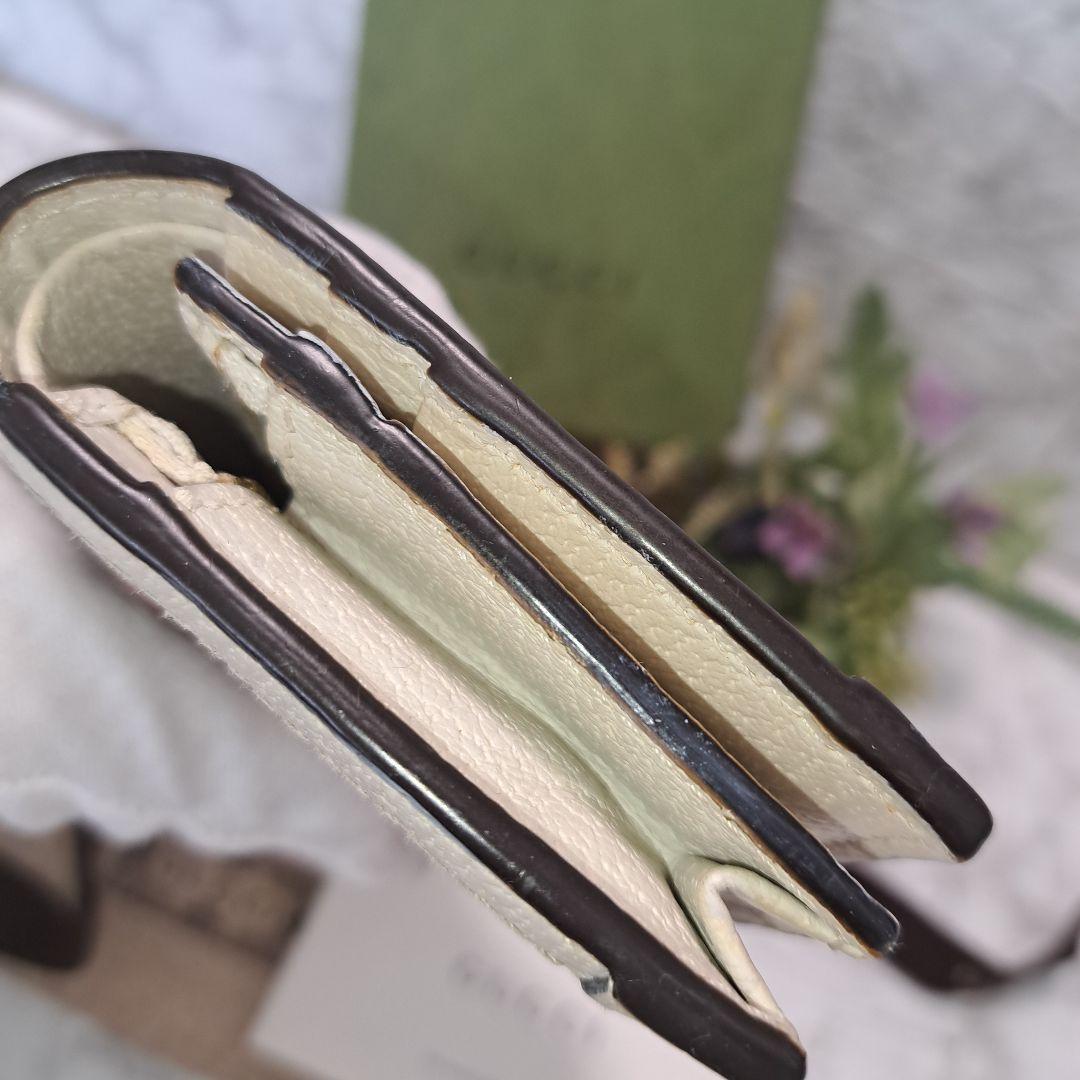 ✨️超美品✨️GUCCI 折財布　マーモントインターロッキング 白　箱.保存袋付