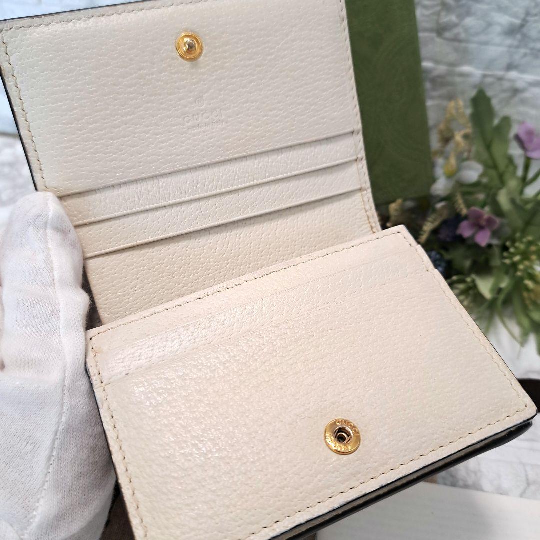 ✨️超美品✨️GUCCI 折財布　マーモントインターロッキング 白　箱.保存袋付