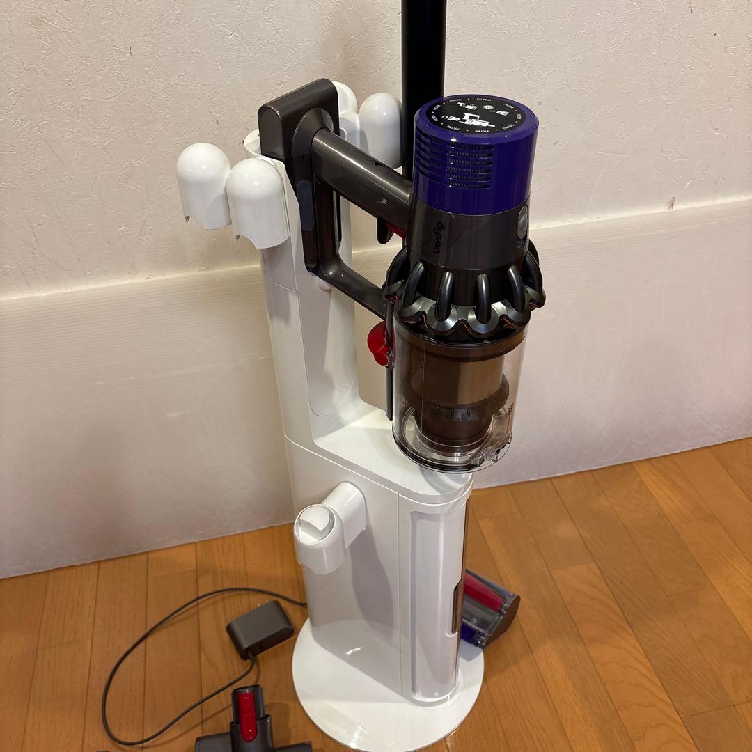 ダイソンV10 SV12 美品！　スタンド付き　分解洗浄除菌整備済み