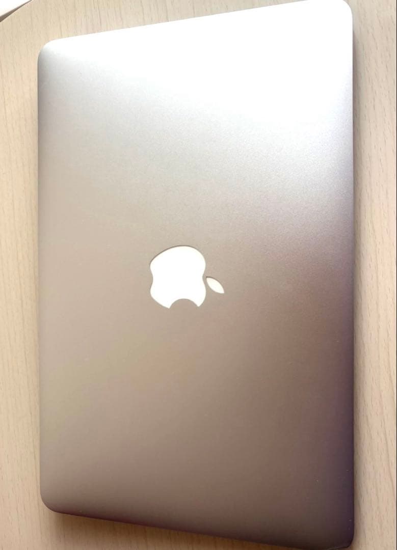 MacBook本体 macbook air 11inch Mid2012
