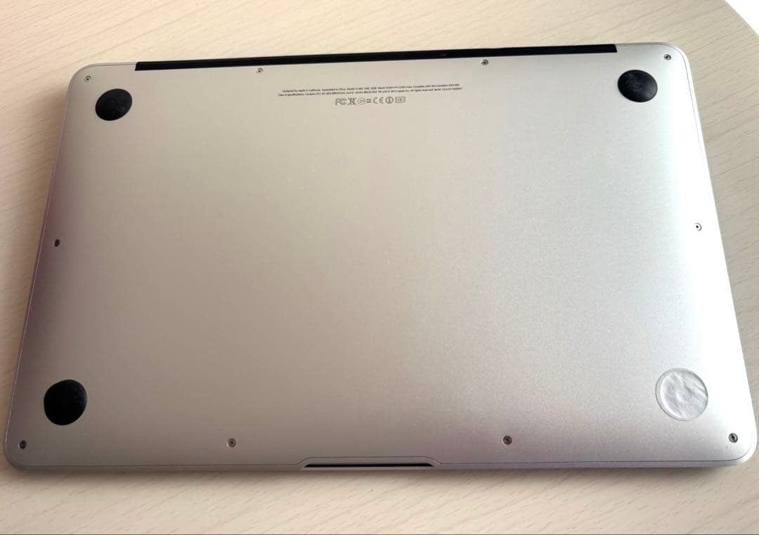MacBook本体 macbook air 11inch Mid2012