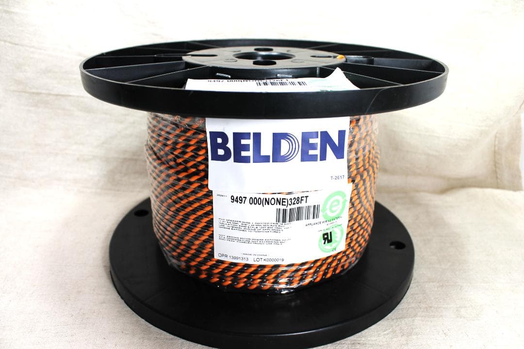 つかです。BELDEN 9497 2ｍ2本 9497ｗ17ｃｍ4本