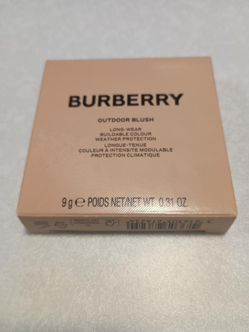 Burberry パウダーチーク 11 サンドベージュ