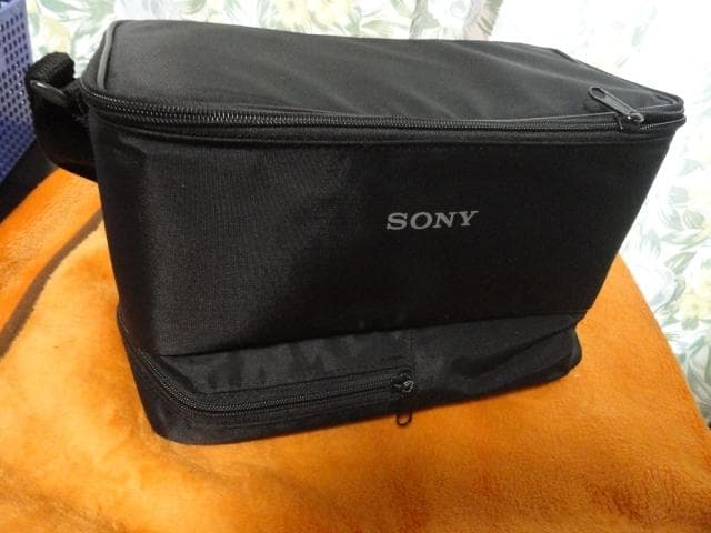 録再ダビングOK◆SONY TR２５０ 動作好調 DVカメラ