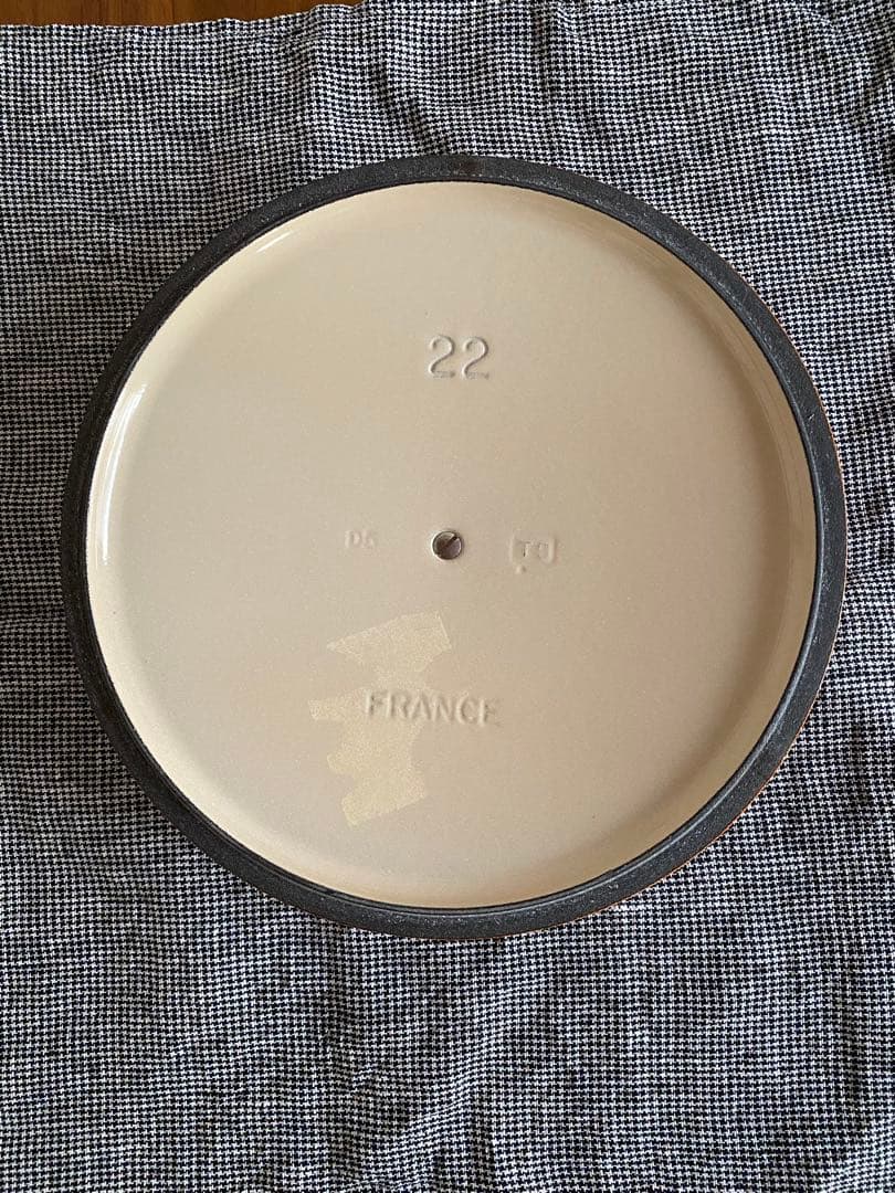 Le Creuset ル・クルーゼ両手鍋 オレンジ 22cm