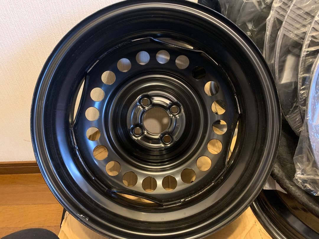 日産純正16インチ スチールホイール +ホイールカバー4本セット