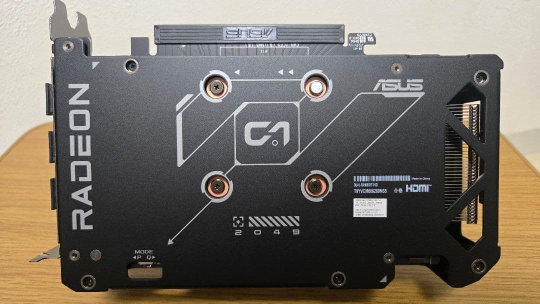 グラフィックボード・グラボ・ビデオカード ASUS DUAL RX9060XT 16G