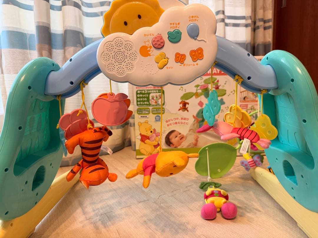 【美品】タカラトミー くまのプーさん メリー 6WAY ジム おまけ付き