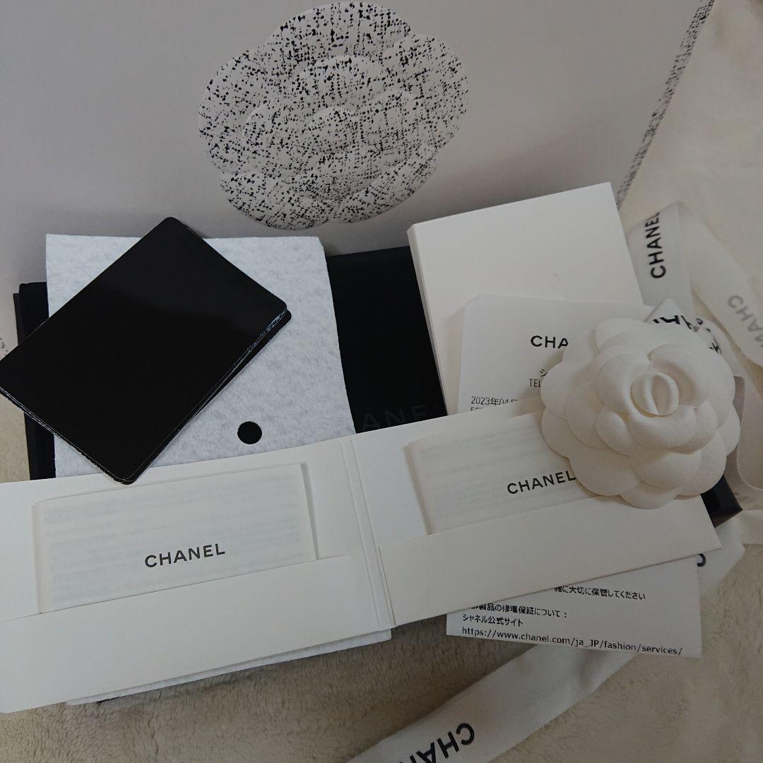 CHANEL ベージュ キルティング 三つ折り財布 キャビアスキン ミディアム
