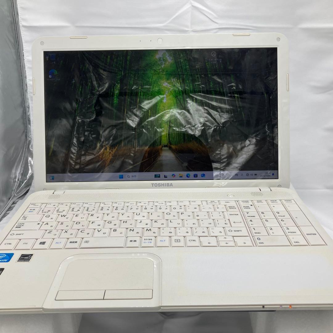 高性能ノートパソコン 大画面 バッテリーほぼ新品！ 東芝 オフィス 04