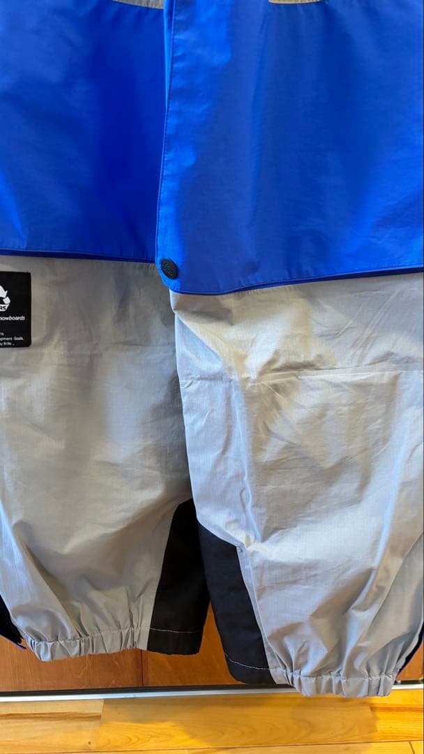 マウンテンロックスター　上下　ＸＬ　美品