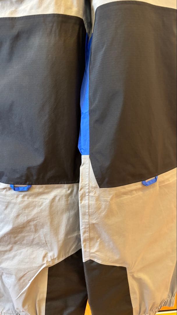 マウンテンロックスター　上下　ＸＬ　美品
