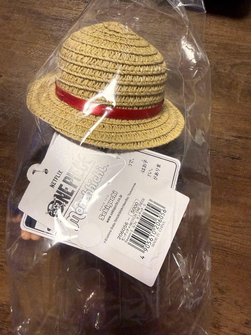 新品　モンチッチ ルフィ x NETFLIX ONE PIECE Sサイズ