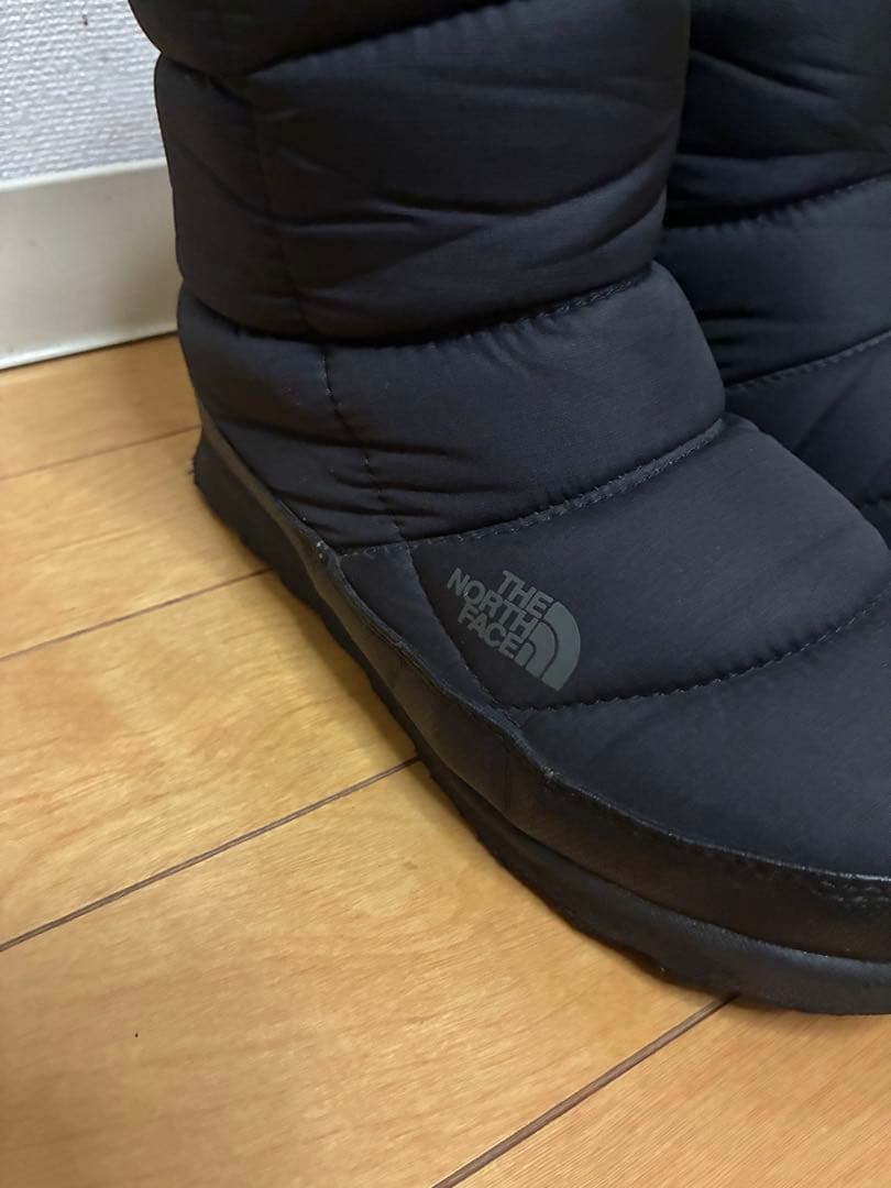 美品　お値下げ　ノースフェイス　ヌプシダウンブーツ ブラック 23センチ