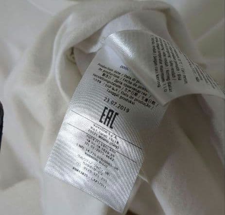 VALENTINO　Tシャツ