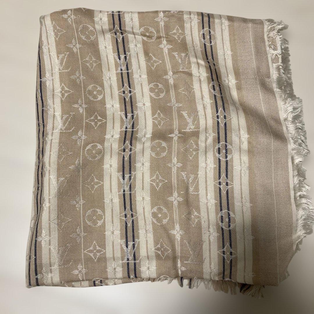 LOUIS VUITTON ルイ・ヴィトン　ストール