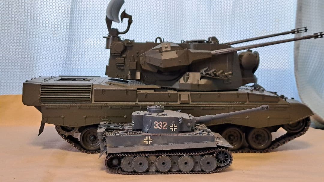 ゲパルト・西ドイツ対空戦車　タミヤ1/16 ラジコン（ジャク品）ディスプレイ用
