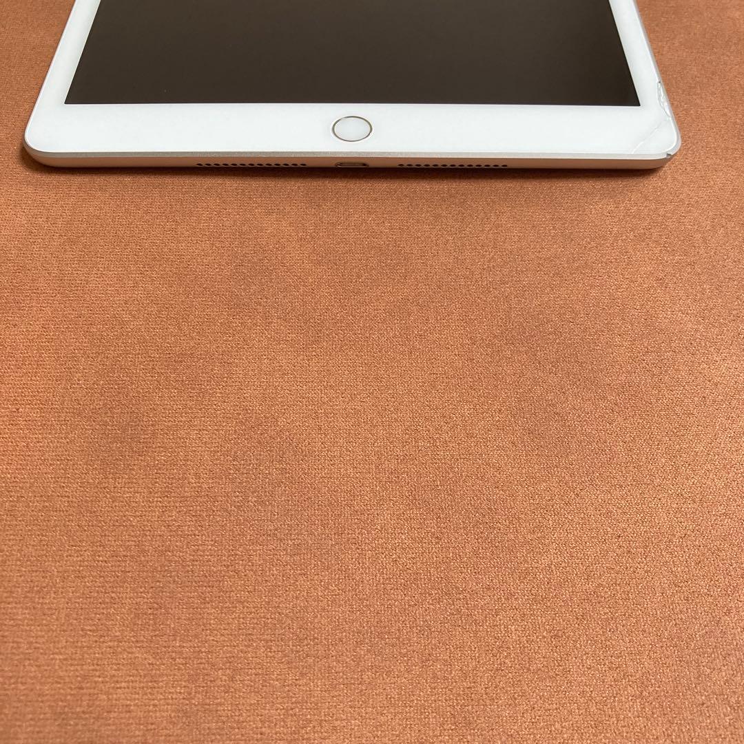 780【早い者勝ち】電池最良好☆iPad7 第7世代 32GB WIFIモデル☆
