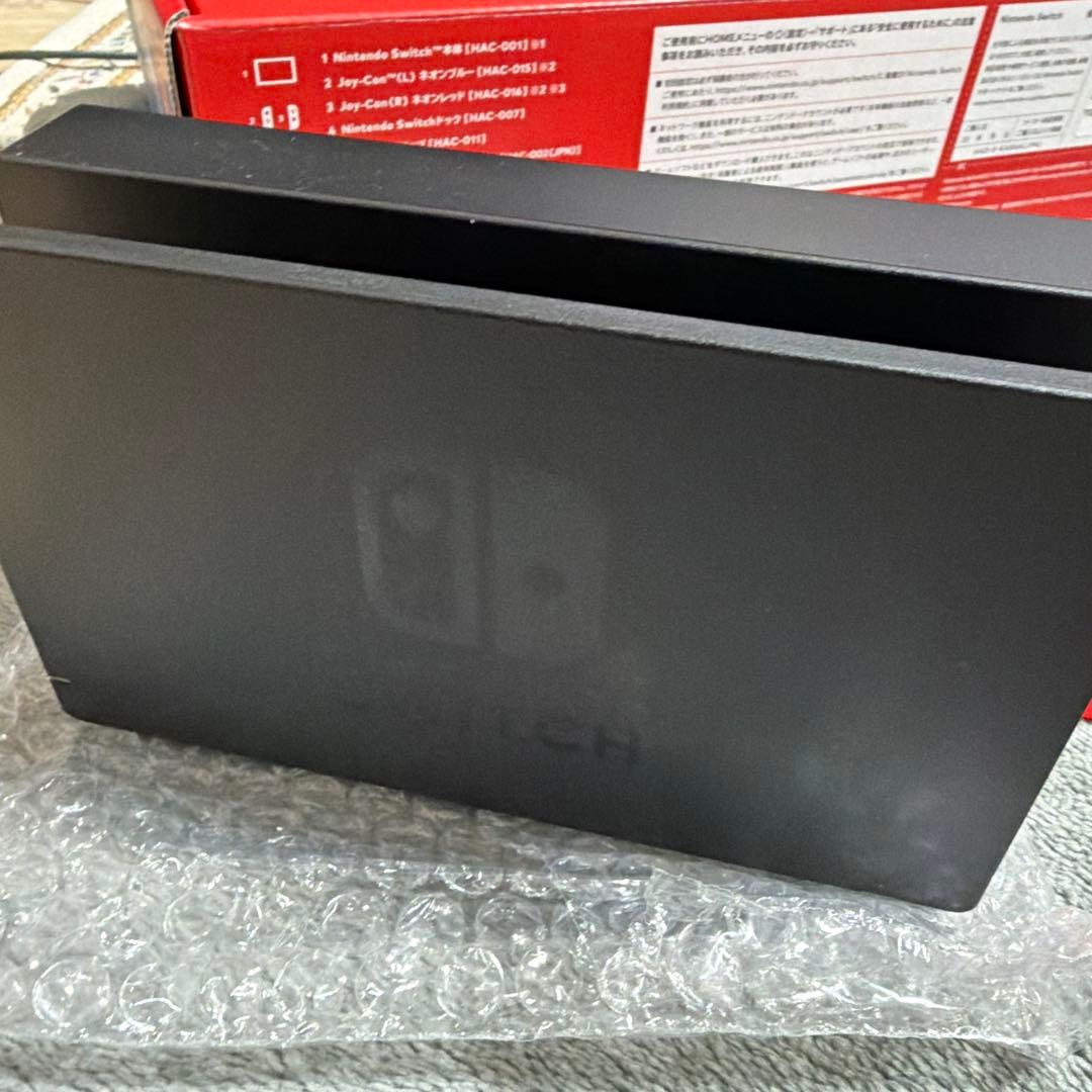 ニンテンドースイッチ 本体 ネオンブルー ネオンレッド 美品
