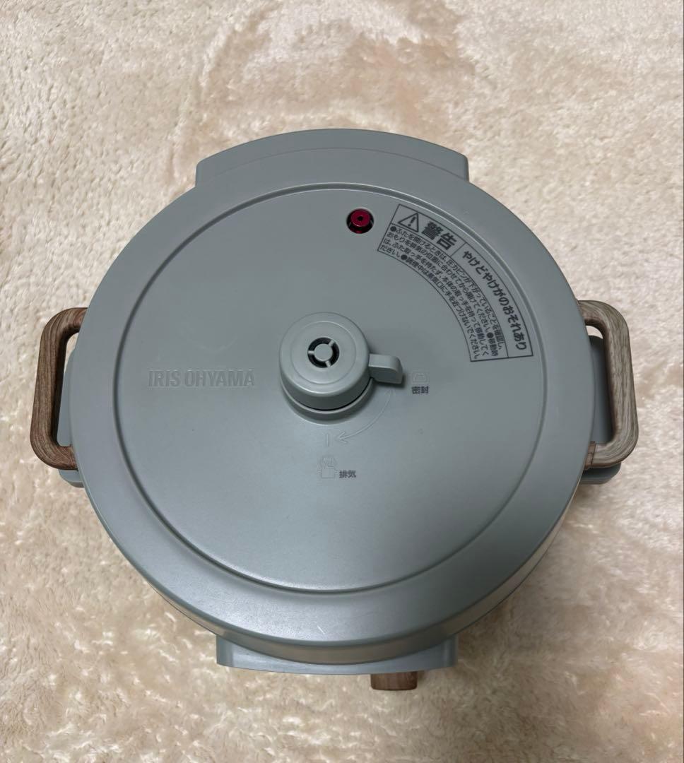 アイリスオーヤマ　電気圧力鍋 KPC-MA3