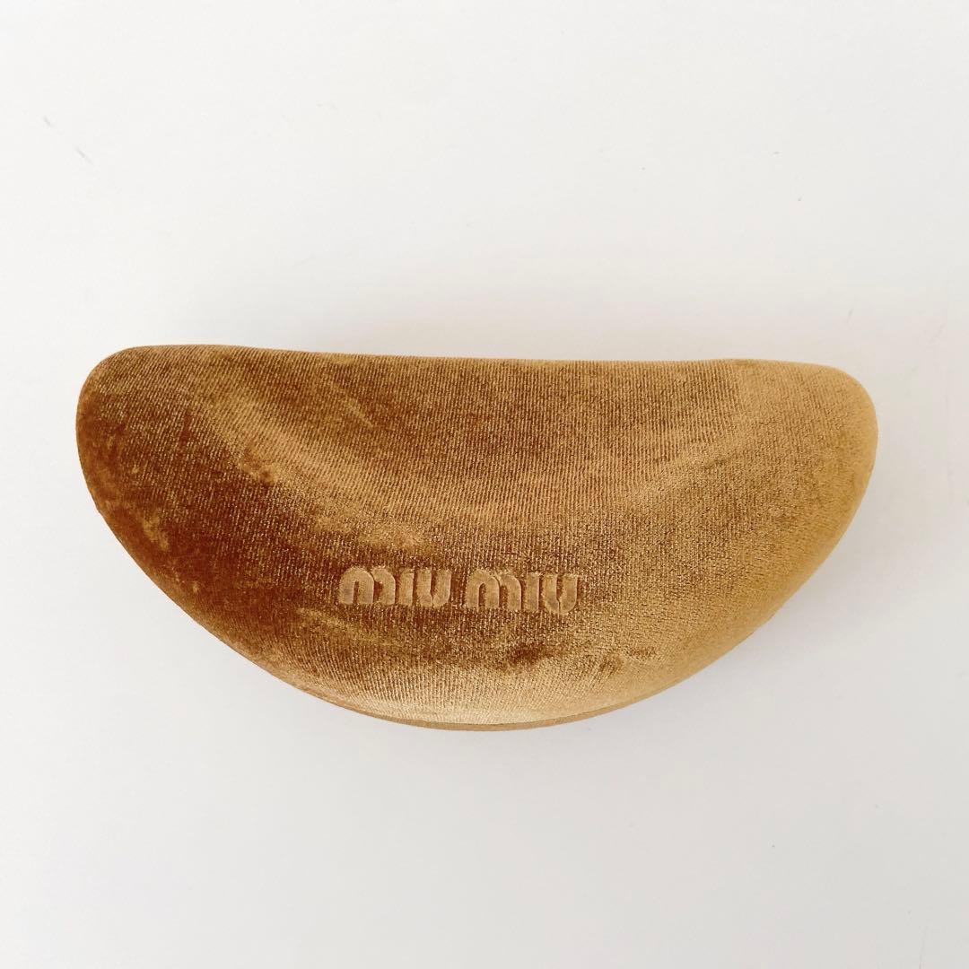 未使用級　MIU MIU SMU06H ロゴ サングラス アイウェア ケース付き