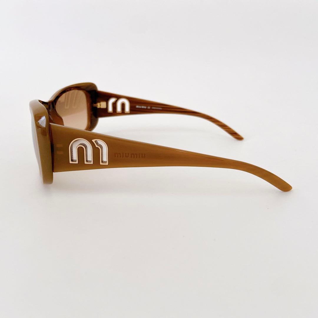 未使用級　MIU MIU SMU06H ロゴ サングラス アイウェア ケース付き