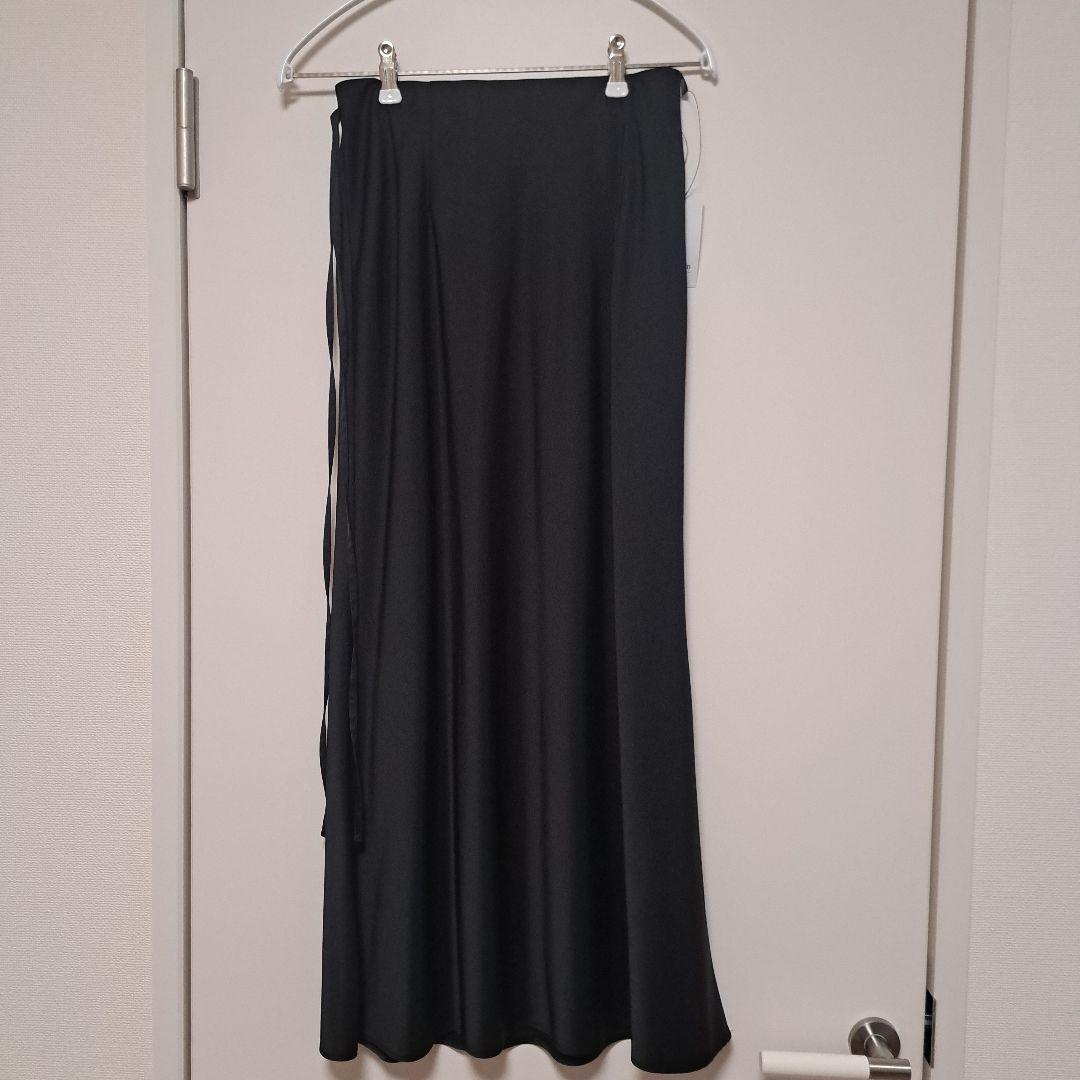週末お値下げ【未使用】regleam☆サテンスカートSATIN SKIRT