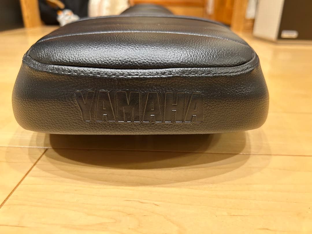 YAMAHA XSR125 155 純正バイクシート