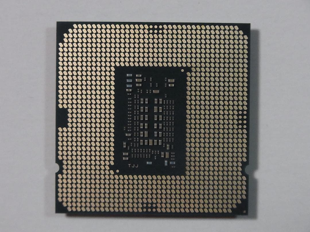 第10世代Core　Intel Core i3 10100
