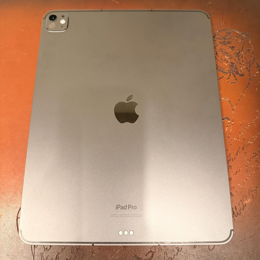 iPad Pro 13 M4 1TB セルラー MagicKeyboard US
