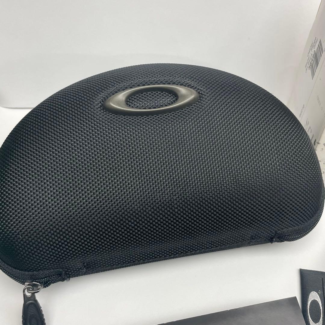 Oakleyレーダー レンジ スポーツサングラス グレー系レンズ