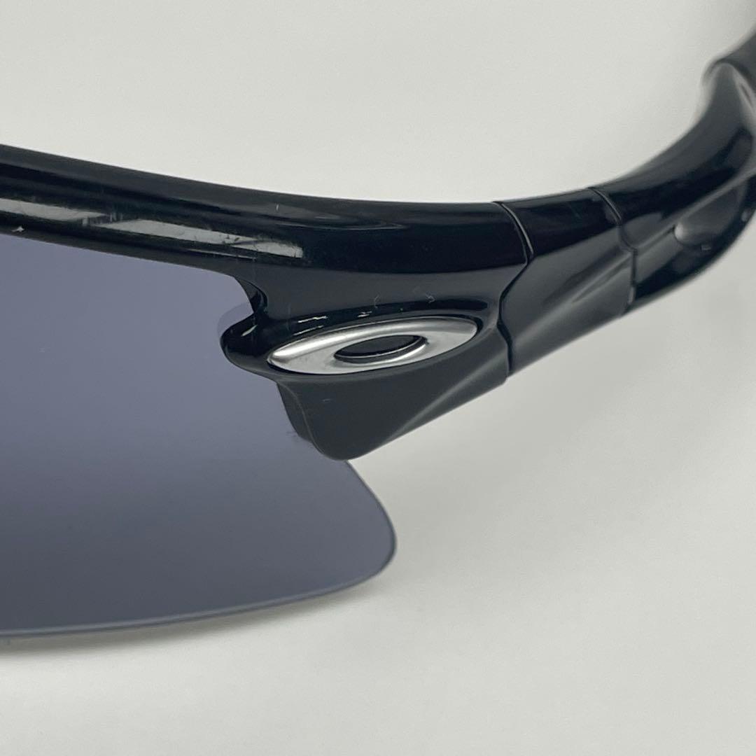 Oakleyレーダー レンジ スポーツサングラス グレー系レンズ