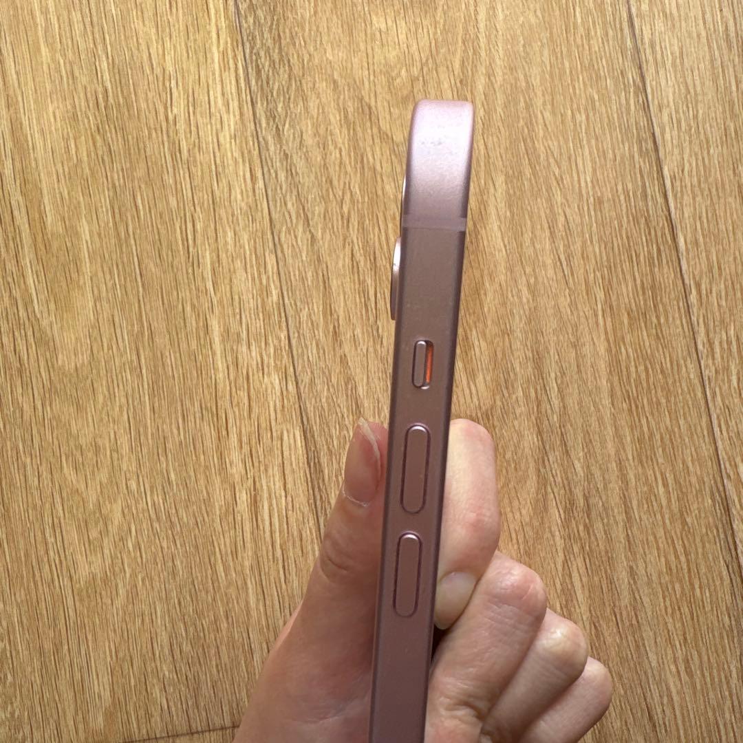 iPhone15 ピンク 128GB