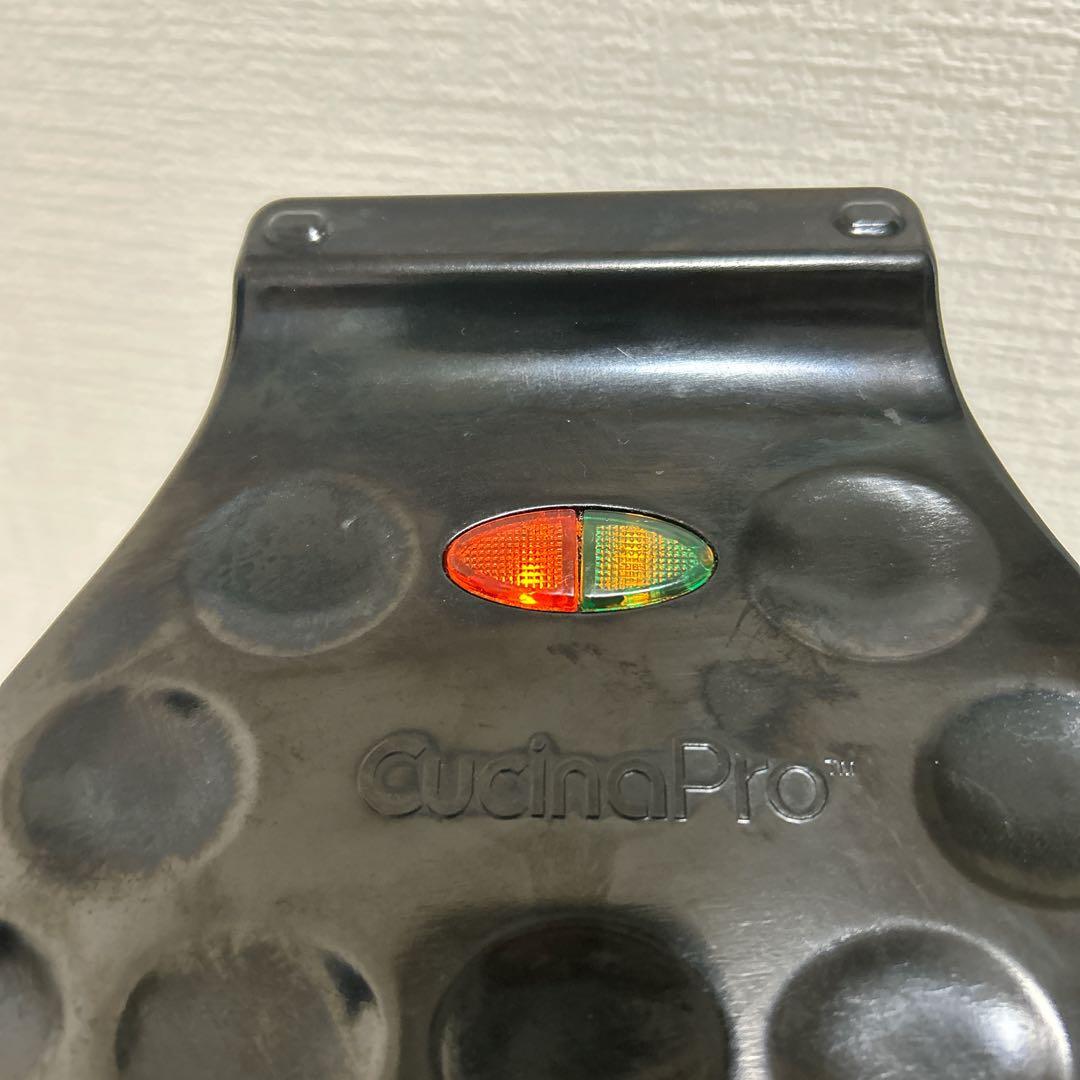 【24時間以内に発送】CucinaPro Bubble Waffle Maker