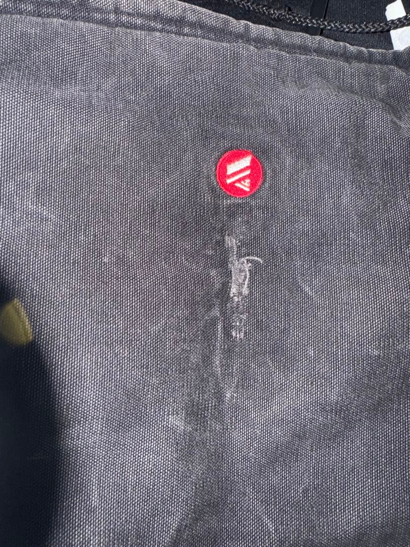 Carhartt フード付きアクティブジャケット