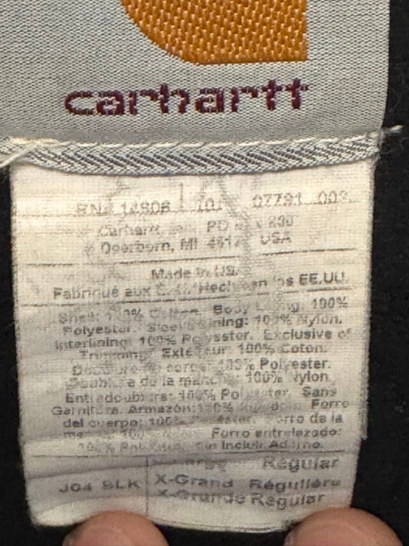 Carhartt フード付きアクティブジャケット