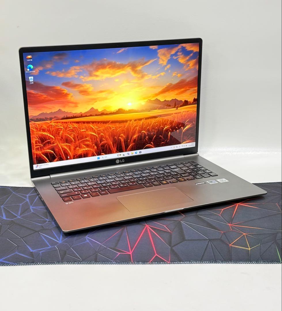 10世代LG gram 17インチ ノートPC/Corei5/ メモリー16GB