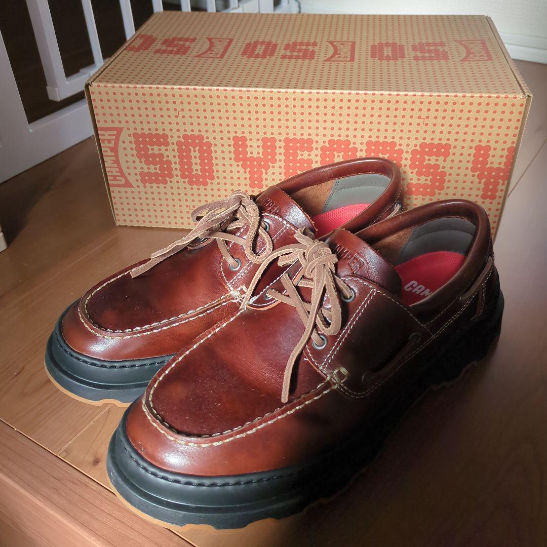 ど*る様 CAMPER BRUTUS+ サイズ43