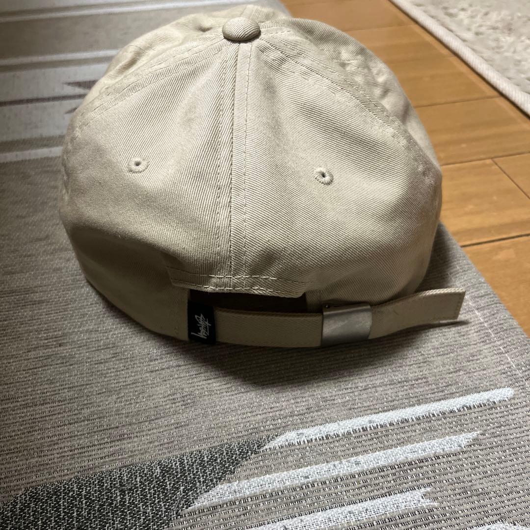Stussy STUロゴ ベージュキャップ