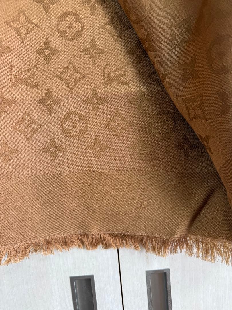 く*ぅ様 Louis Vuitton ブラウン ストール