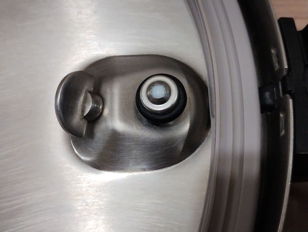 Fissler フィスラー 圧力鍋 ビタビットプレミアム 3.5L 蒸し器セット