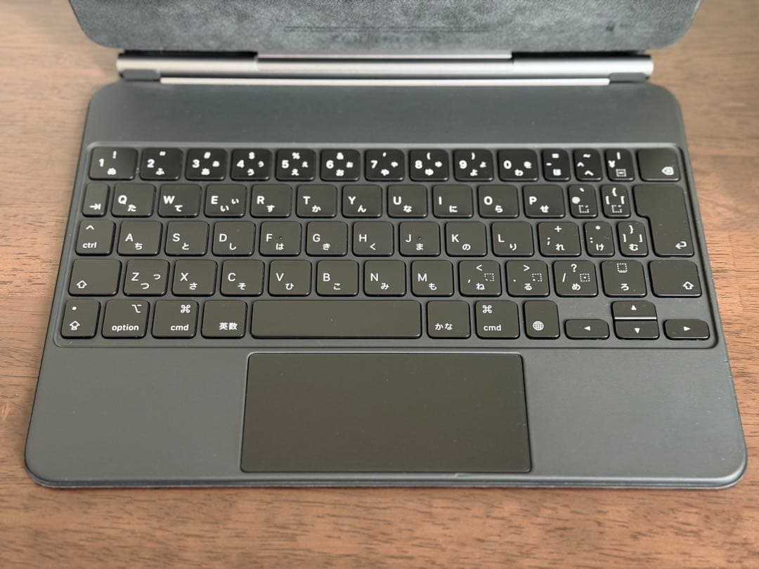 純正 iPad キーボード Magic Keyboard 49,800円(税込)