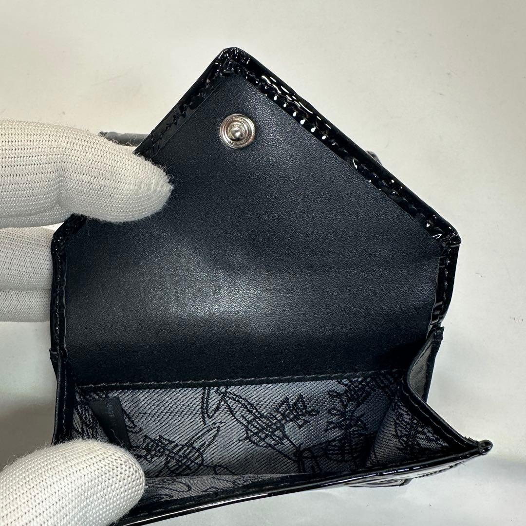【人気！新品】ヴィヴィアンウエストウッド三つ折り財布　965VW767　ブラック