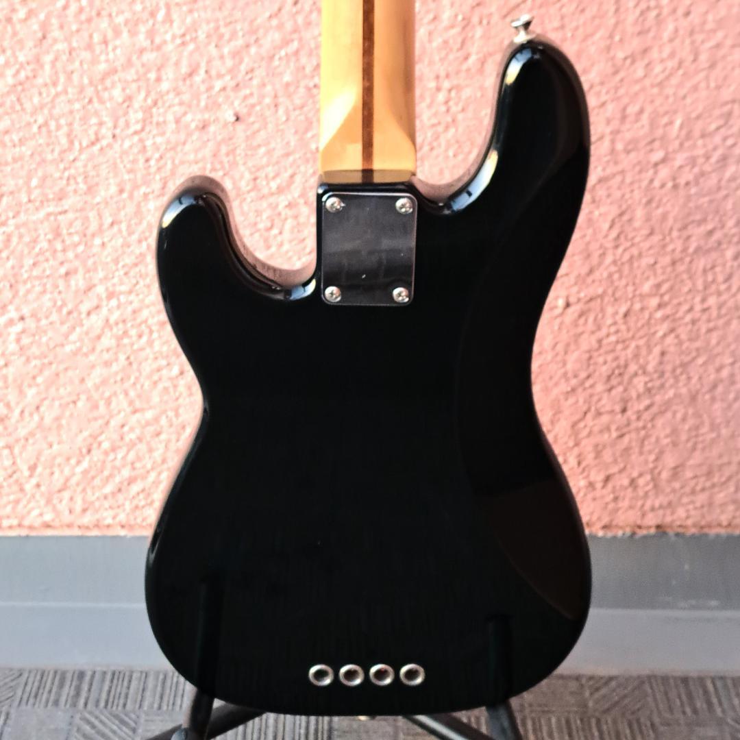 ■Fender P Bass Jr. PRECISION BASS フェンダー
