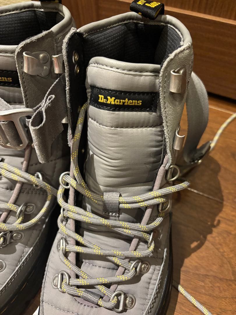 新品　ドクターマーチン　Dr.Martens ブーツ　23センチほど　レア